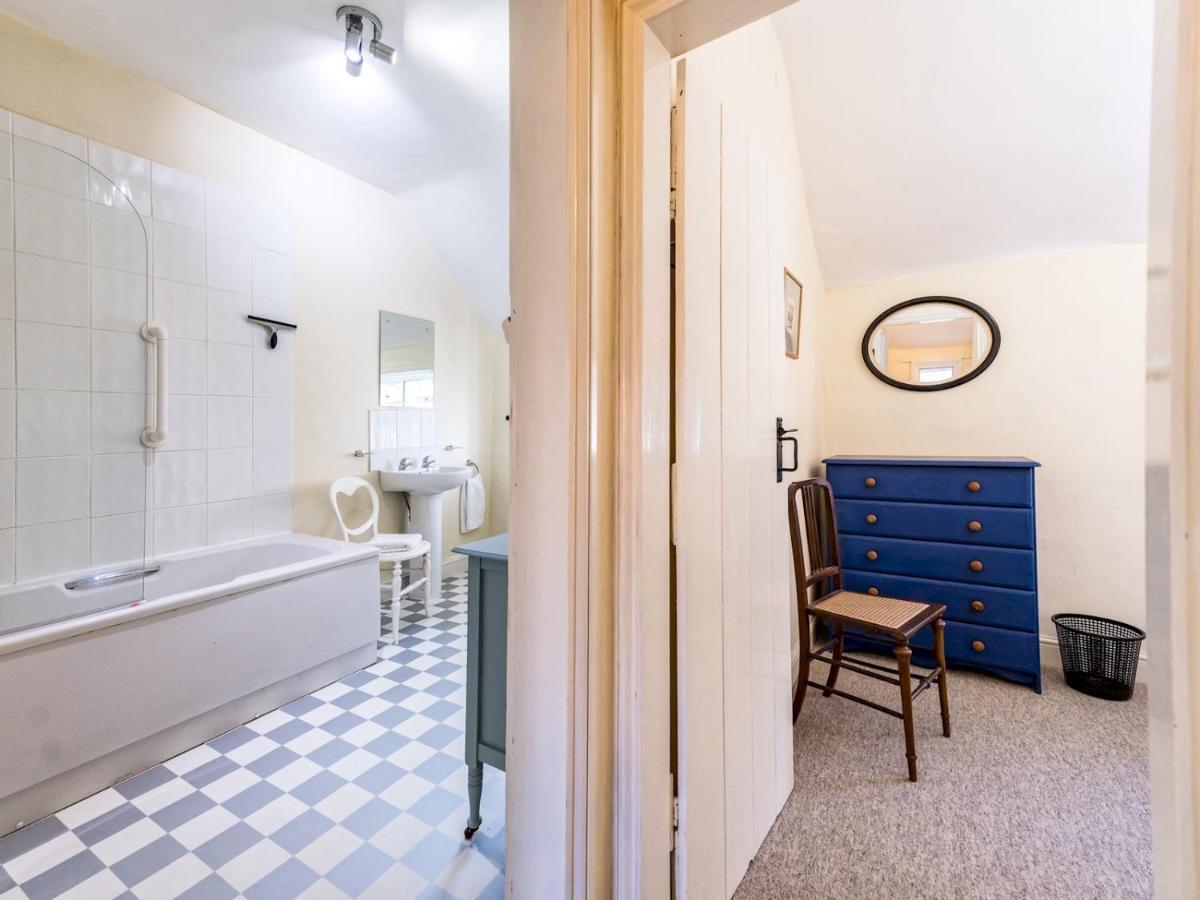 Pass The Keys Cosy 2 Bedroom Victorian Cottage لودلو المظهر الخارجي الصورة